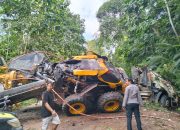 Truk Tronton Kecelakaan Tunggal di Poros Kelay, Satu Orang Tewas