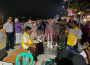 Bupati Berau Serahkan 50 Buah Gerobak untuk UMKM