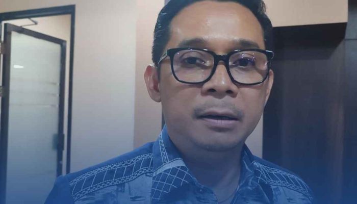 Dedy Okto Minta PUPR dan DLHK Harus Tambah Mobil Penyedot Lumpur Drainase