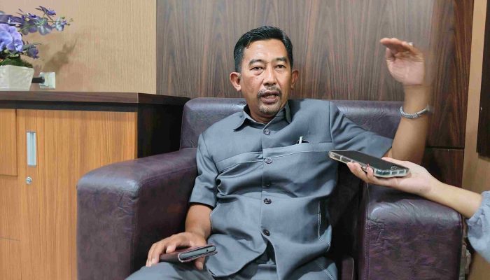 Anggota DPRD Berau Rudi Sambut Baik Perintah Presiden Turunkan Harga Tiket Pesawat