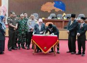 DPRD dan Pemkab Berau Sepakati RAPBD 2025 Sebesar Rp5,2 Triliun, Defisit Rp488 Miliar Ditutupi Pembiayaan