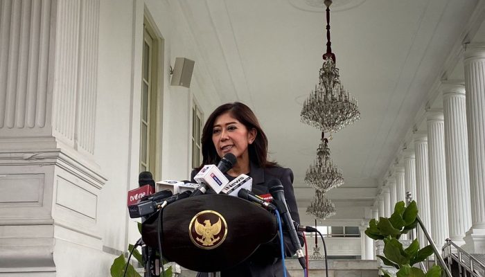 10 Pegawai Komdigi Jadi Rekanan Situs Judi Online, Meutya Hafid Lapor ke Prabowo