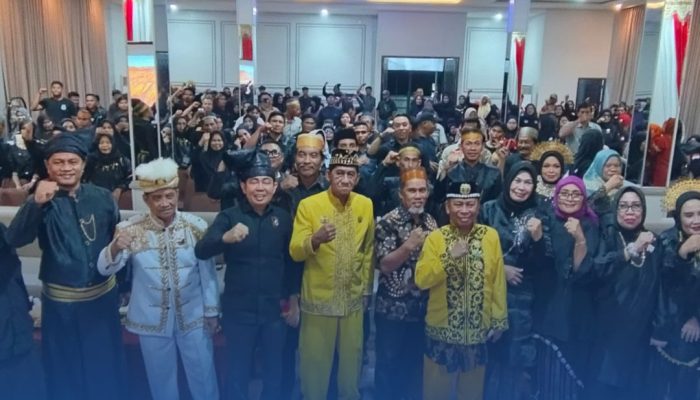 Pelantikan Pengurus KKB Kabupaten Berau, Andi Badi Sommeng: “Jangan Sampai Kita Terpecah di Perantauan”