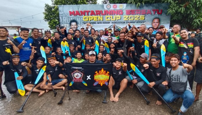Lestarikan Budaya Tradisional, Mantaruning Bersatu Adakan Lomba Perahu Naga