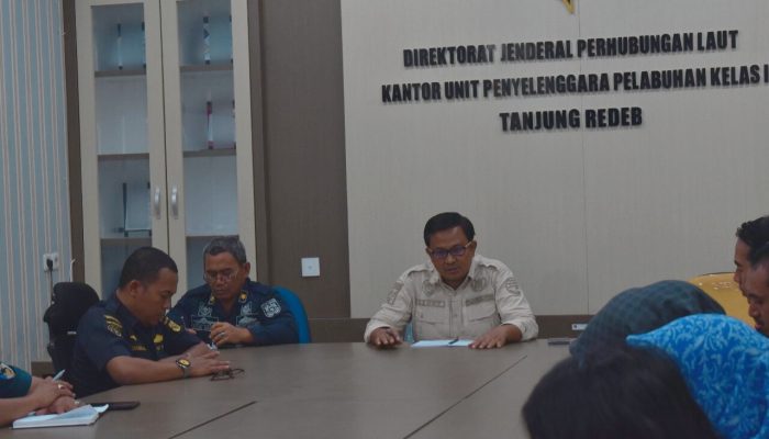 Unit Penyelenggara Pelabuhan Kelas II Tanjung Redeb Catatkan Prestasi Gemilang di Tahun 2024