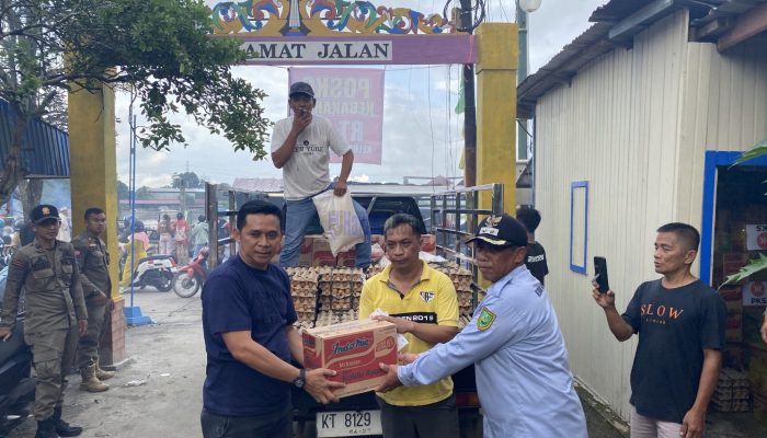 Dedy Okto Sambangi dan Berikan Bantuan Puluhan Korban Kebakaran di Jalan Milono Berau
