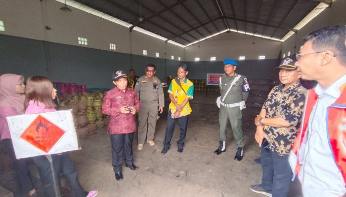 Sidak Diskoperindag dan Pertamina : Temukan Harga Gas LPG 3 Kg Melebihi HET di Berau