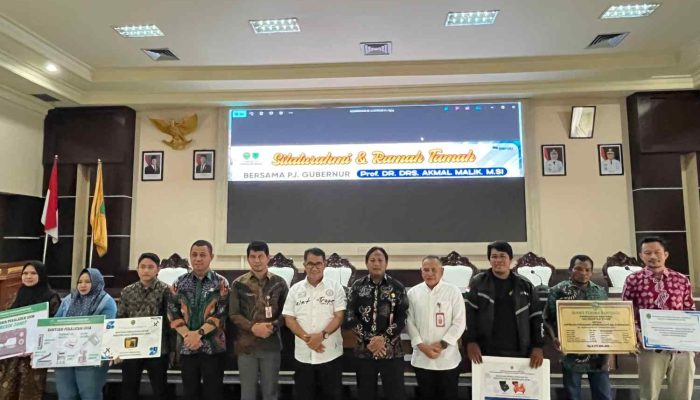 Silaturahmi Pj Gubernur Kaltim Akmal Malik dengan Warga Berau, Serahkan Bantuan untuk UKM dan Infrastruktur