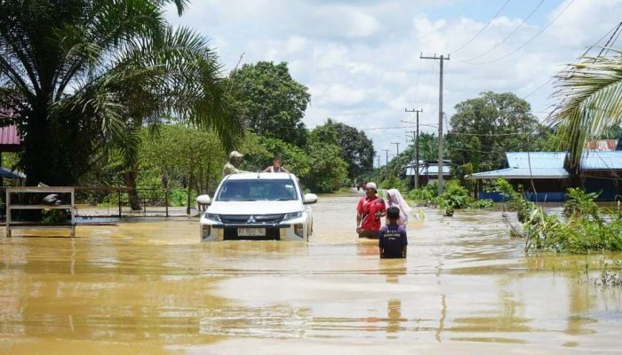 Rudi Mangunsong Desak Pemkab Berau Lakukan Kajian Untuk Atasi Banjir
