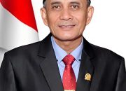 Generasi Unggul Butuh Guru Sejahtera: Seruan H. Thamrin di Hardiknas 2025