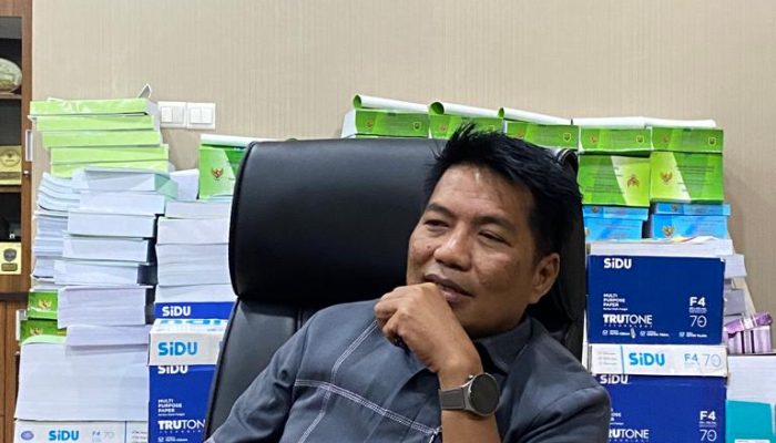 Feri Kombong Nilai Pelayanan Kesehatan Masih Buruk