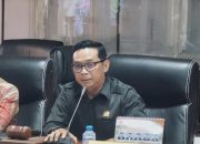 Ricuh Demontrasi Mahasiswa STIPER Tolak Bergabung Dengan UMB, DPRD Berau Janji Gelar RDP Awal Bulan Depan