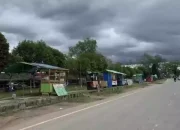 PKL Tepian Kalimarau Dinilai Membahayakan Jalur Penerbangan, DPRD Pinta Minta Penataan Yang Lebih Komprehensif